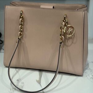 Blush Pink Michael Kors Jet Set Tote